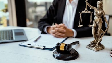 Lawyer