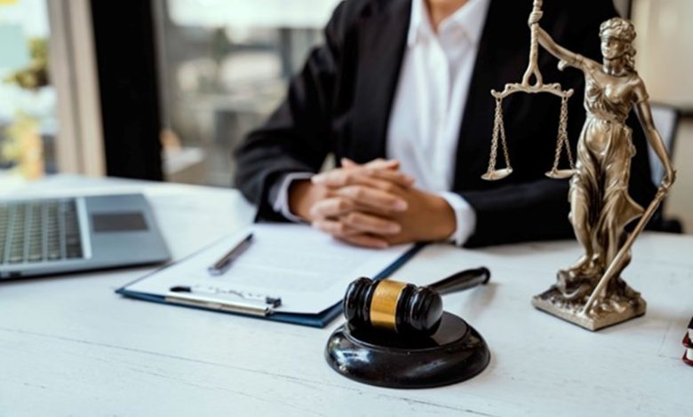 Lawyer