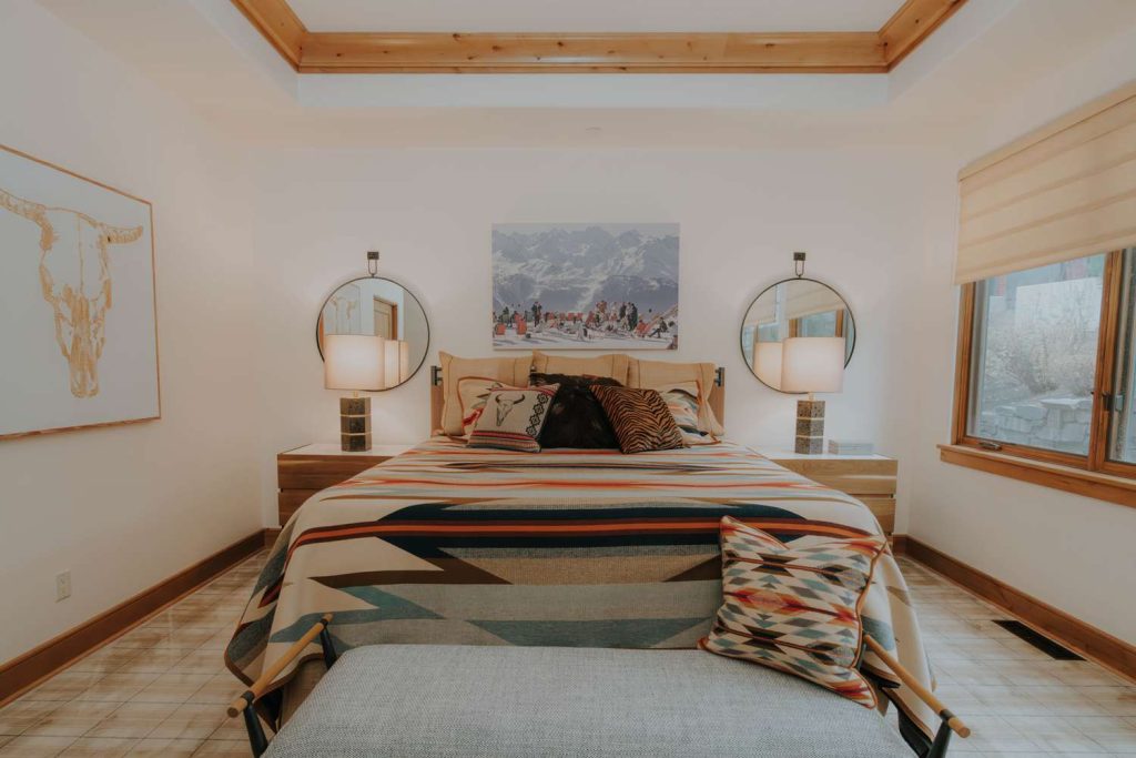 Curate a Home