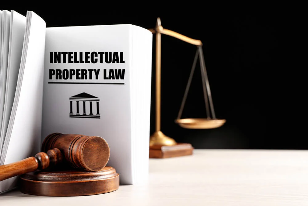 copyright vs trademark